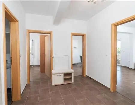 Oaza Mira Apartment