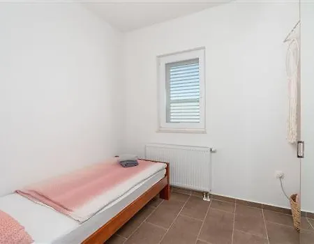 Oaza Mira Apartment Kakma